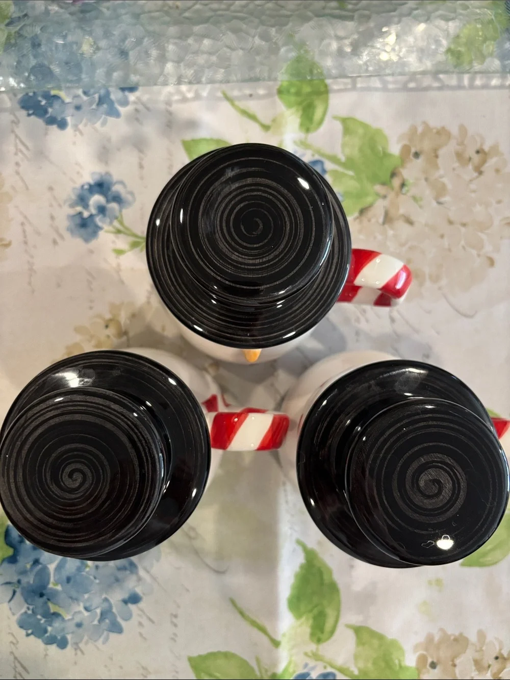 Williams Sonoma Holiday Snowman Ceramic Lidded Mugs- 12oz